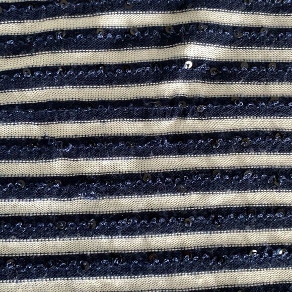 Loft navy striped raglan sleeve top- size XS - Picture 5 of 5